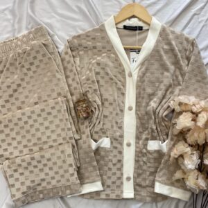 Alternative view of Feminine&Soft🌸 REF 5000